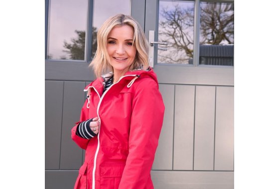 Women's Weekend Waterproof Jacket, Red