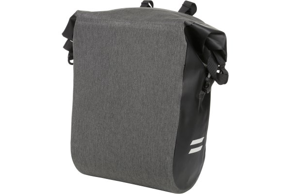 Halfords Advanced Waterproof Pannier Bag