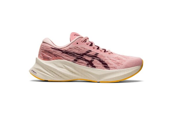 Asics Women's NOVABLAST 3 Running Shoes - UK 6 FROSTED ROSE/