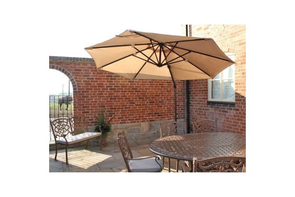 Junior Roma 3m Diameter Cantilever Parasol  & Weather Cover