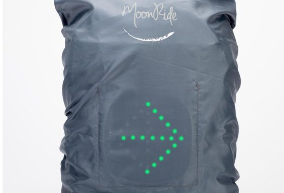 Bag Cover With Automatic Brake Sensor And Indicators