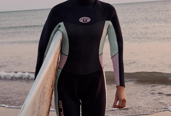 Kairi Womens Back-Zip Wetsuit - Black