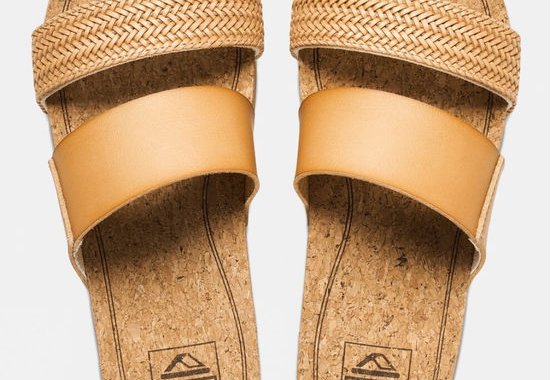 Reef  Womens Cushion Vista Hi Sandals - Beige  4